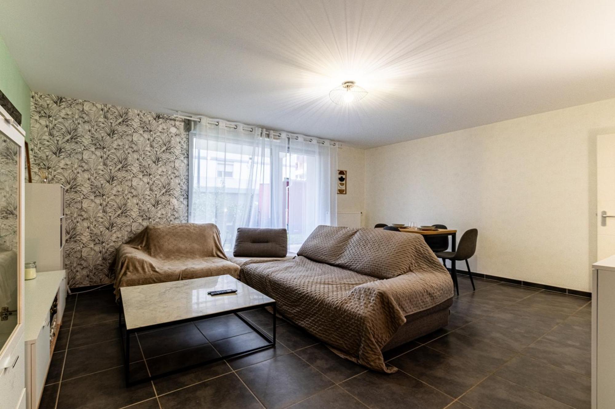 Proche Centre Republique Appartement *
